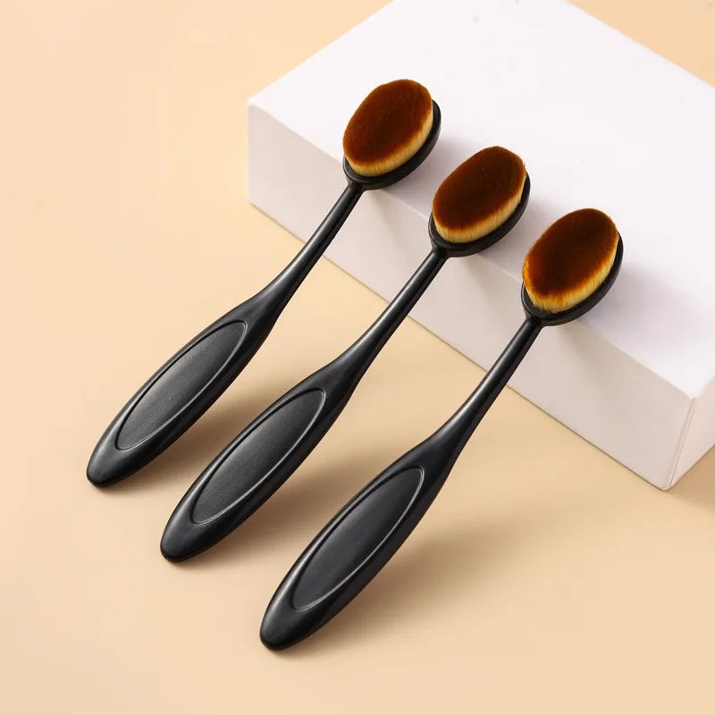 Large Foundation Brush | Effortless Makeup Application Tool