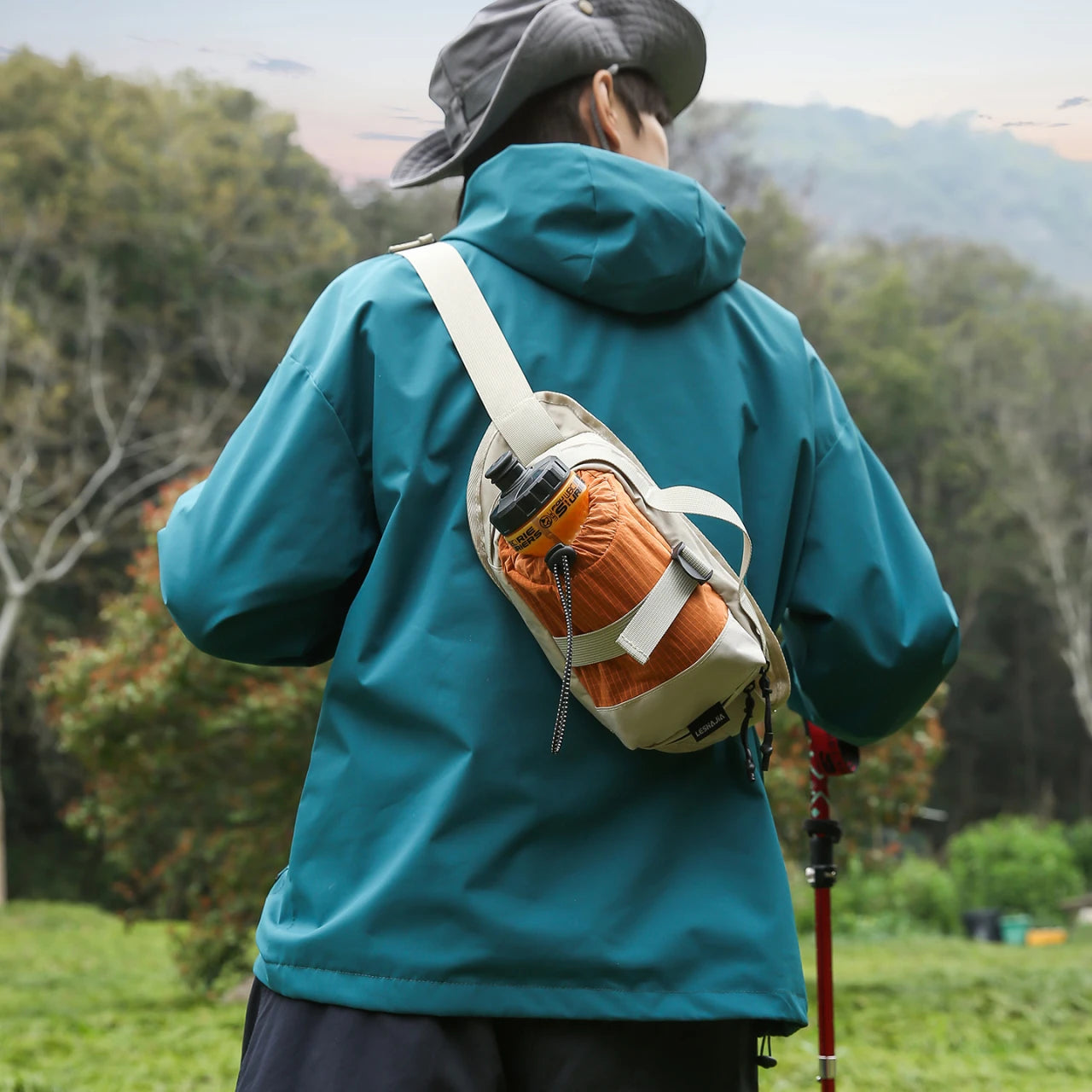 Unisex Crossbody Bag – Minimalist Design for Hiking & Climbing