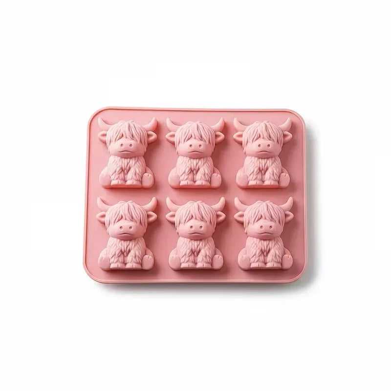 Highland Cow Ice Cube Mold | Cute 3D Silicone Tray for Drinks