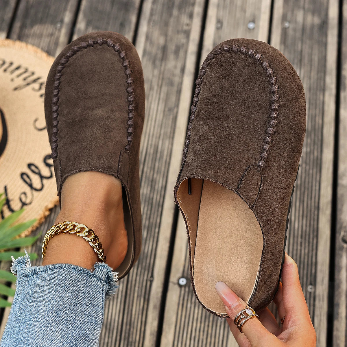 Casual Lightweight Women's Mary Jane Flats | Stylish & Comfortable