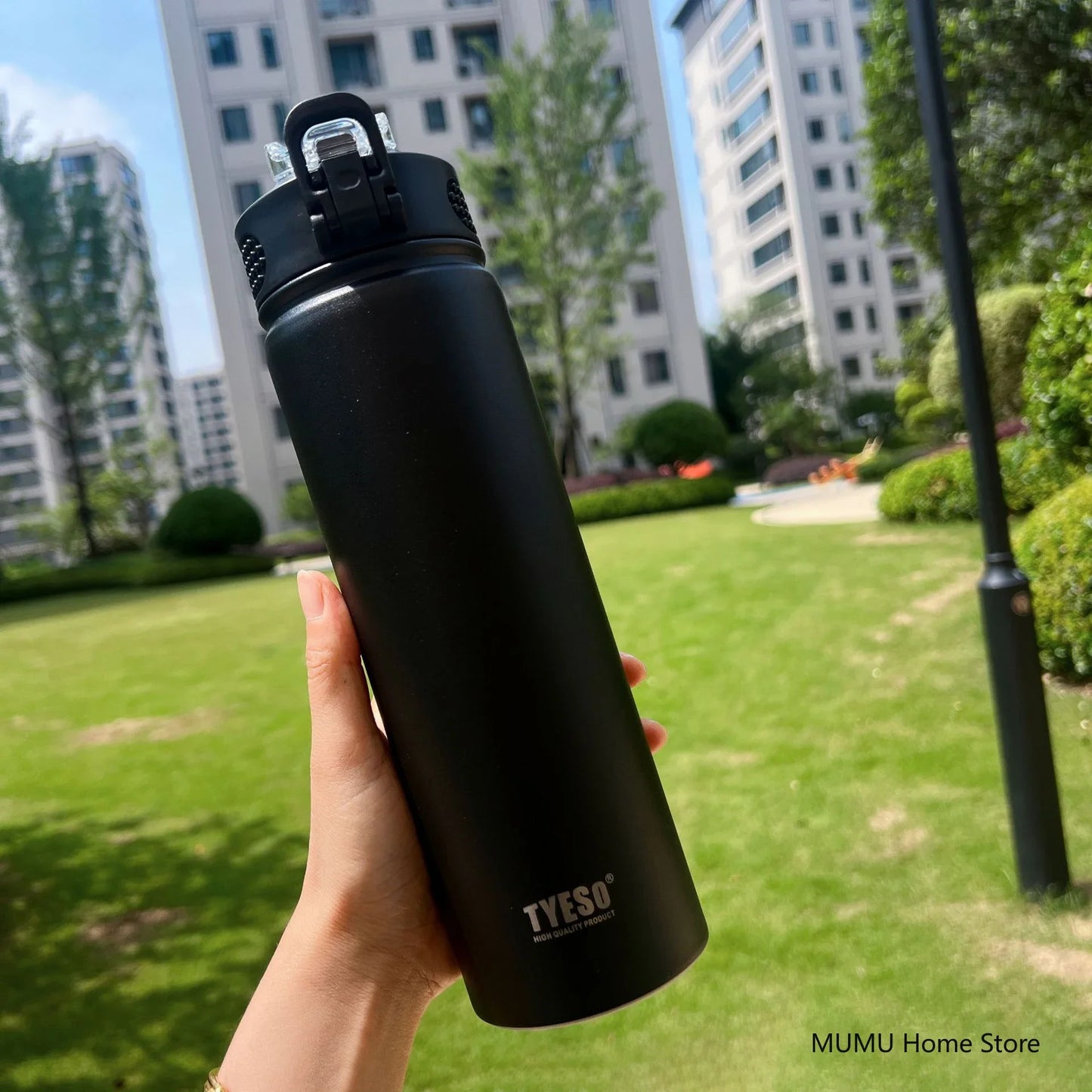 Stainless Steel Insulated Water Bottle with Straw - 600/750ML