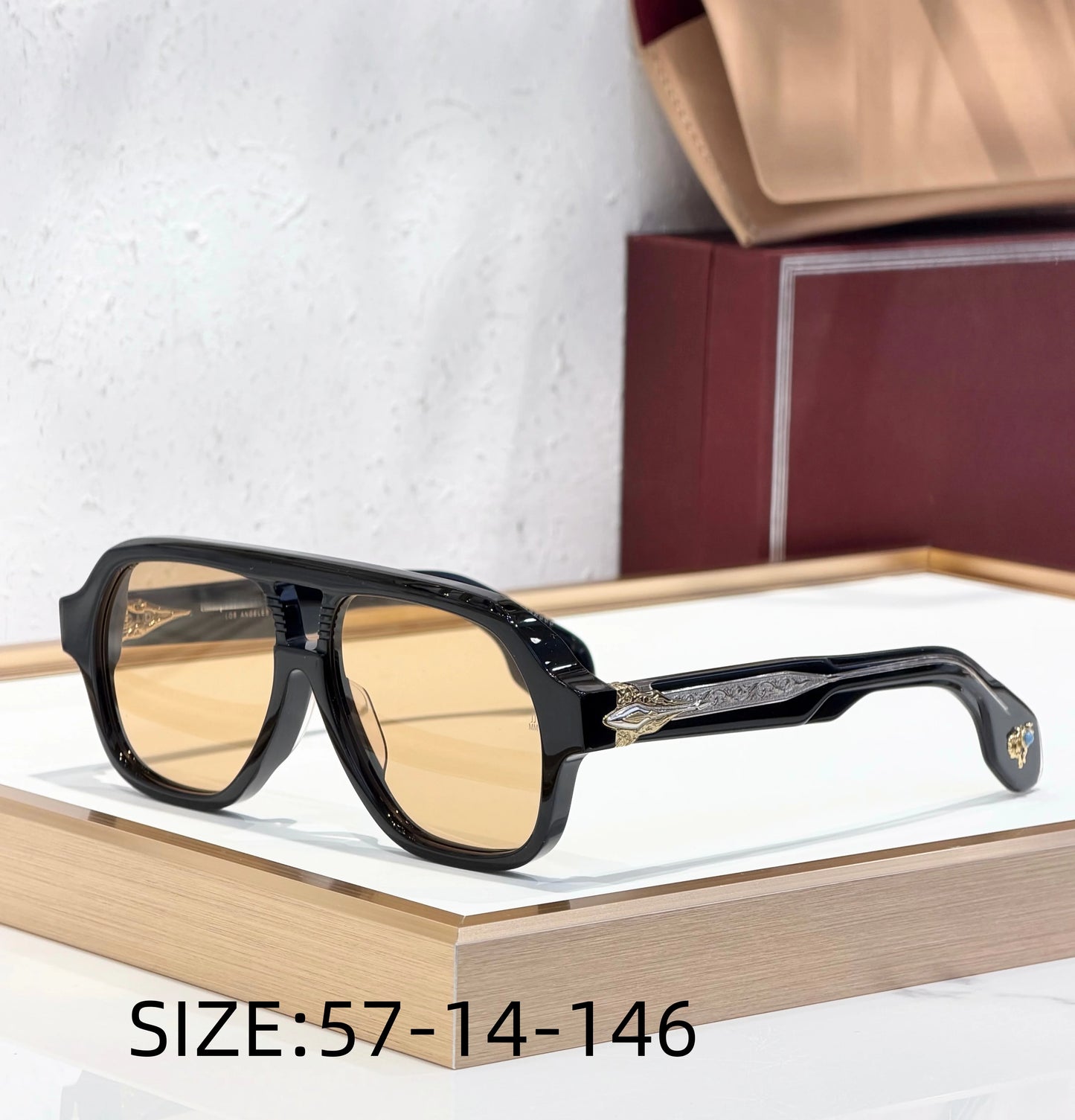 Oversized Pilot Sunglasses for Men & Women | Luxury UV400 Protection