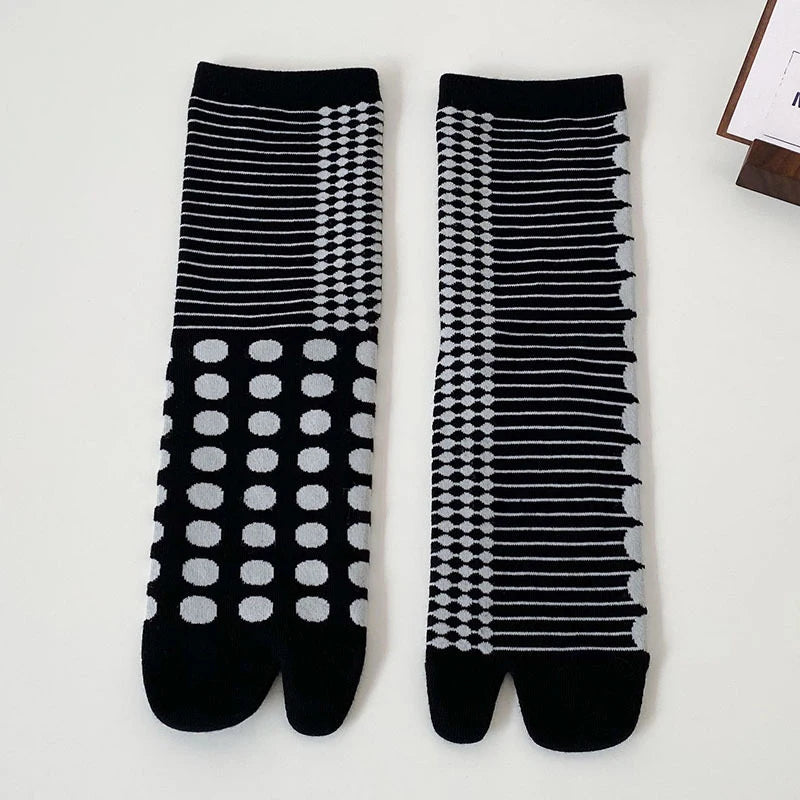 Women's Unique Two-Toe Socks for Flip-Flops | Stylish Comfort