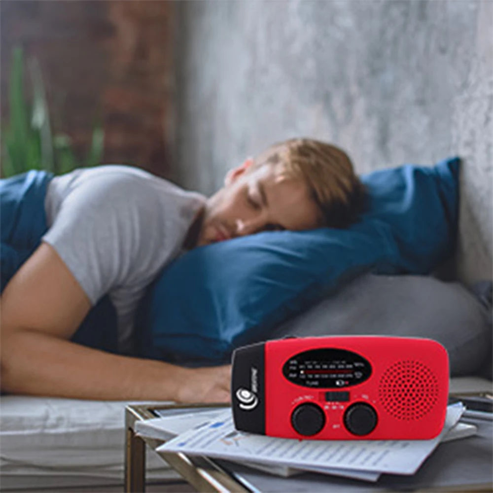2000 mAh Emergency Radio | Portable Solar Charging & LED Lights