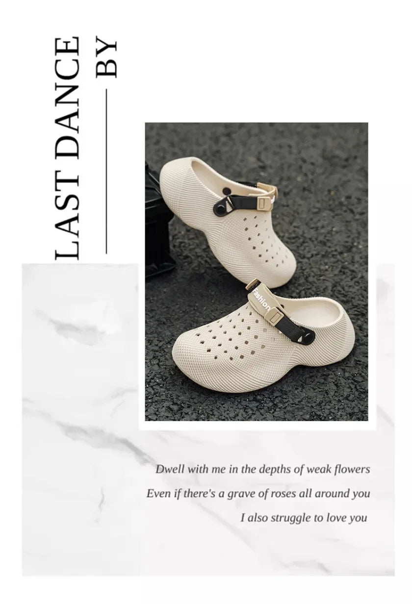 Summer non slip 3D patterned sandals with EVA thick sole for men's and women's beach shoes with a poop like feel