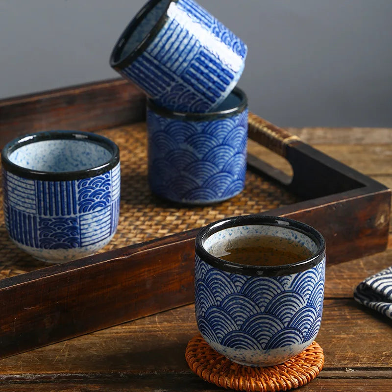 Elegante Taza de Té de Cerámica Ondulada Retro | La Experiencia de Té Perfecta