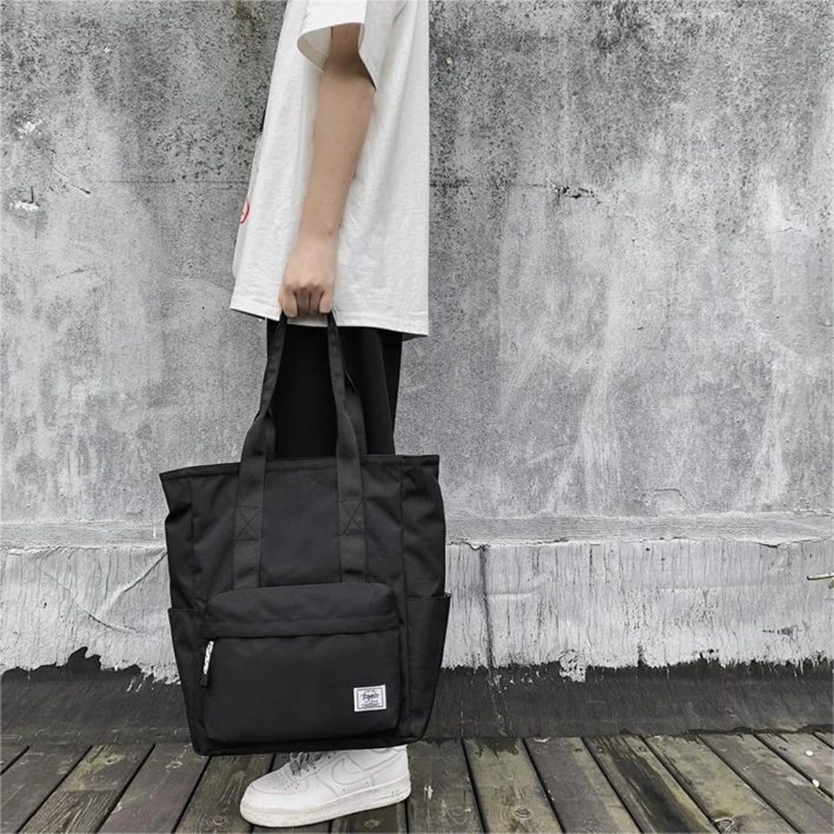 Men's Large-Capacity Polyester Shoulder Bag | Versatile & Stylish