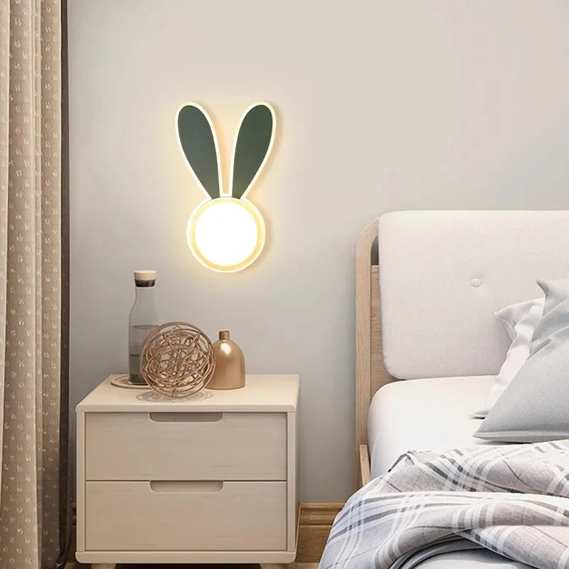 Linda lámpara de pared LED infantil | Moderna luz de dormitorio con dibujos animados