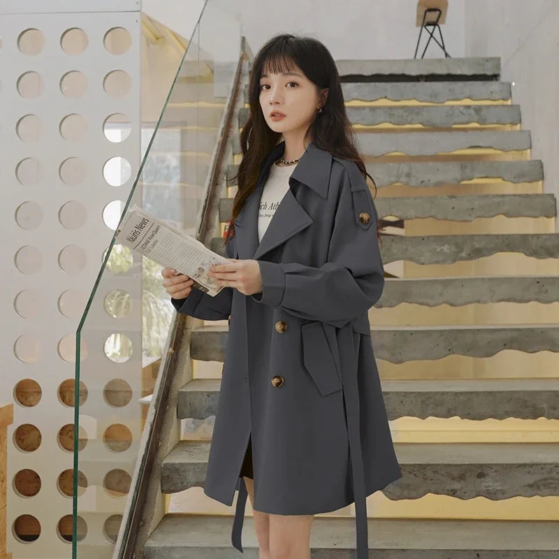 Chic Women's Grey Double Breasted Trench Coat for All Occasions
