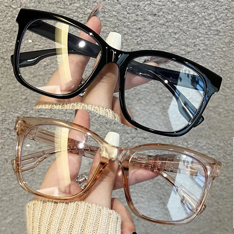 Women’s Fashion Anti-Blue Light Glasses | Stylish Eye Protection