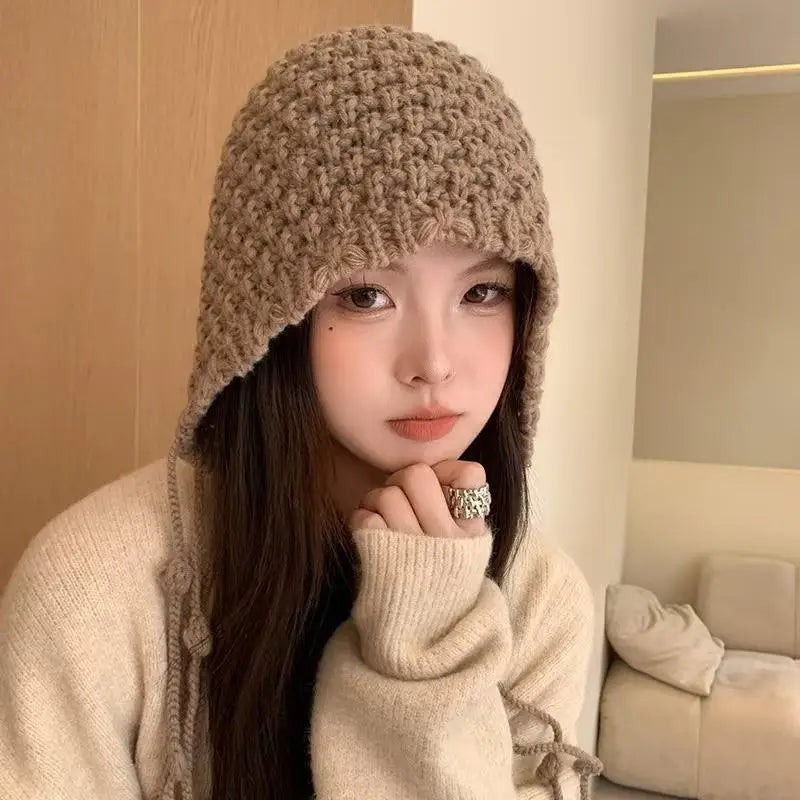 Women's Cute Bear Plush Knitted Hat | Cozy Winter Beanie