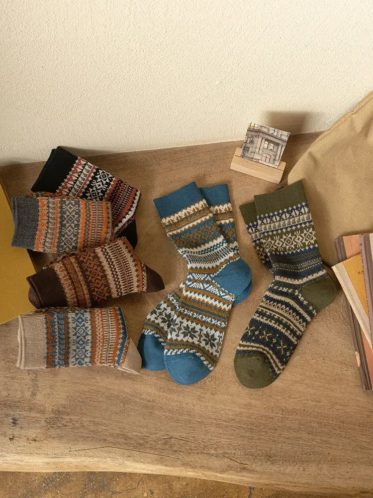 Men's Retro Geometric Pattern Middle Tube Socks | Stylish & Comfy
