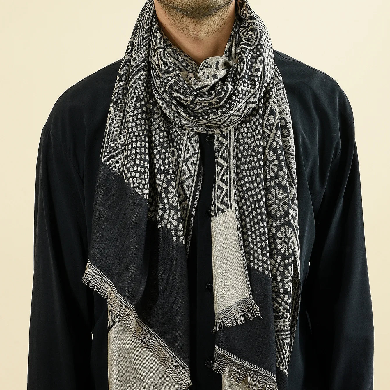 Paisley Pashmina Men's Scarf | Cozy Winter Accessory for Style