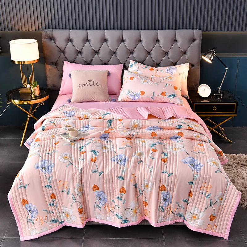 Lightweight Summer Quilt | Soft Microfiber Breathable Bedding