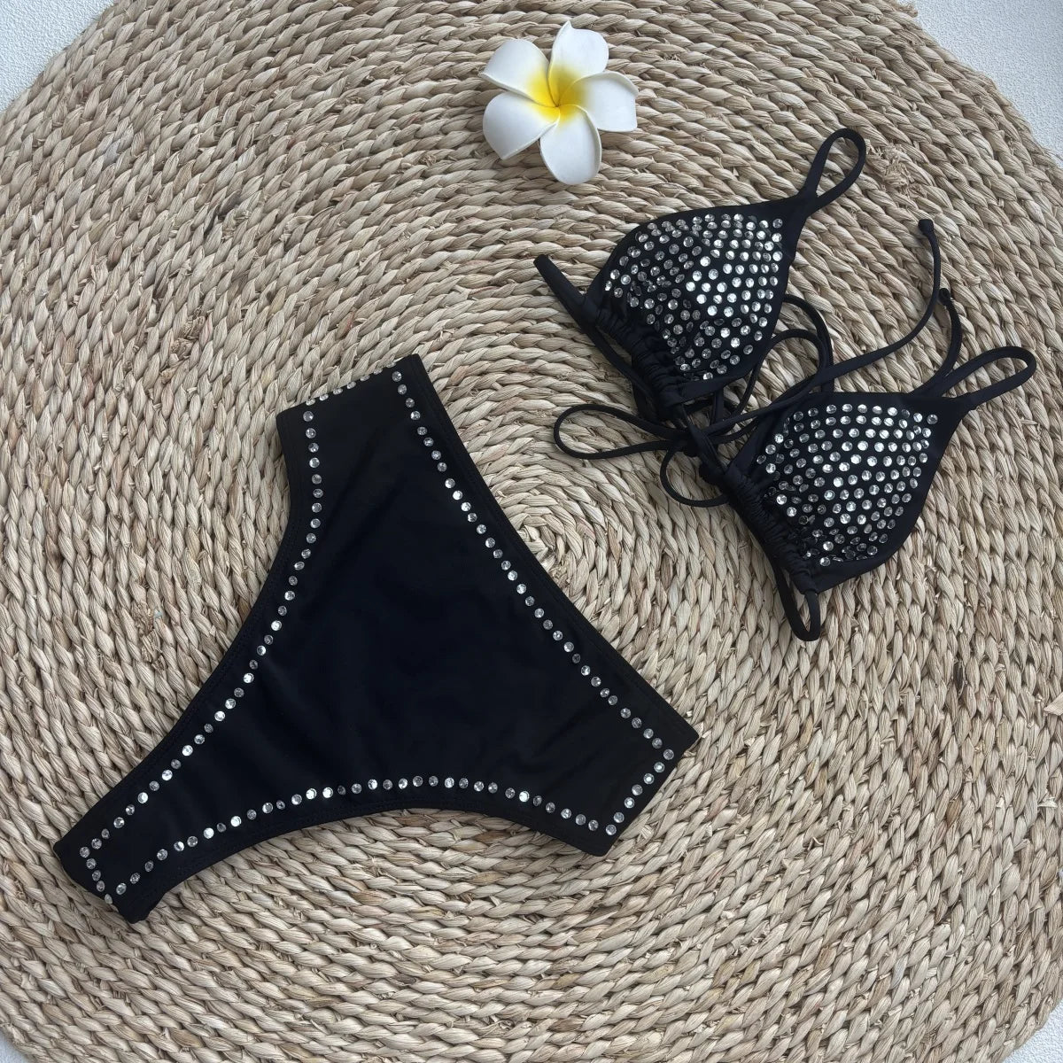 3-Piece Diamond Bikini Set | Sexy Women's Swimsuit with Mesh Skirt