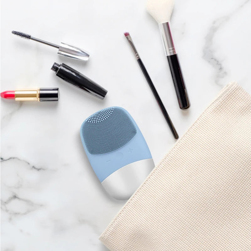 Sonic Facial Cleansing Brush | Deep Cleanse & Revitalize Skin