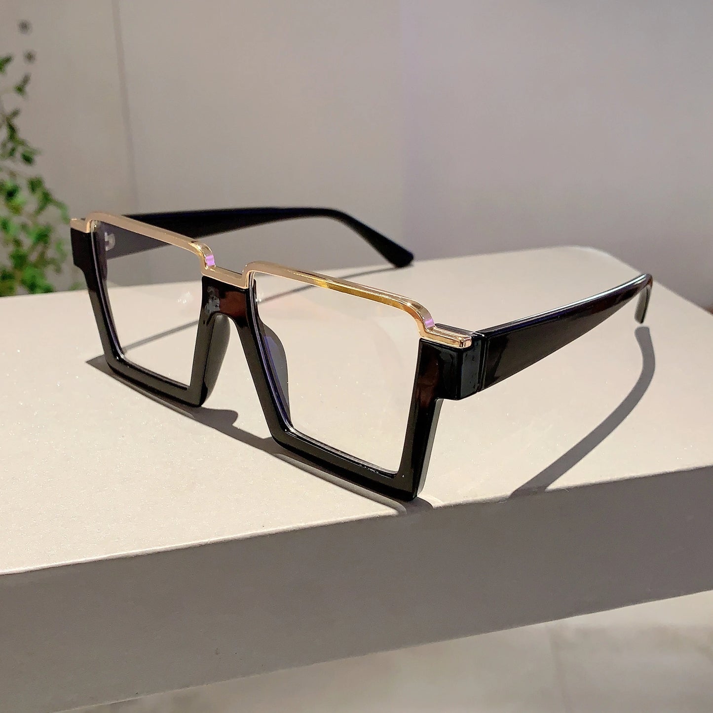 Chic Oversized Blue Light Blocking Glasses | Fashionable Protection