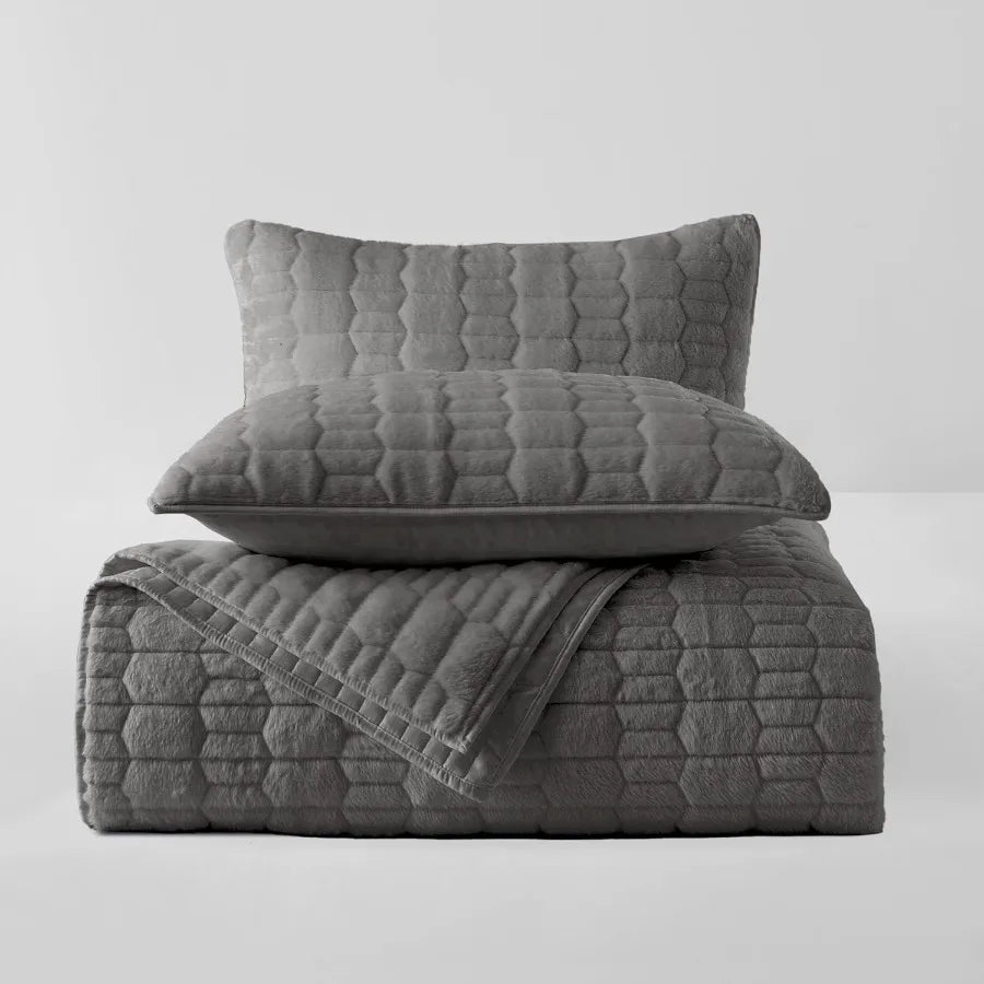 King Size Lightweight Faux Fur Comforter Set | Cozy Plush Bedding