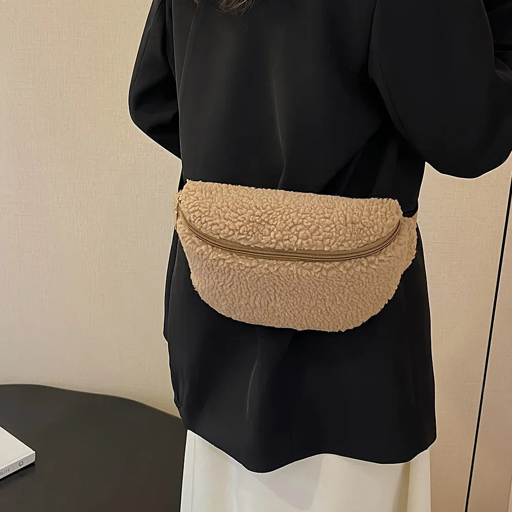 Stylish Women's Large Capacity Chest Bag | Cozy Lamb Wool Design