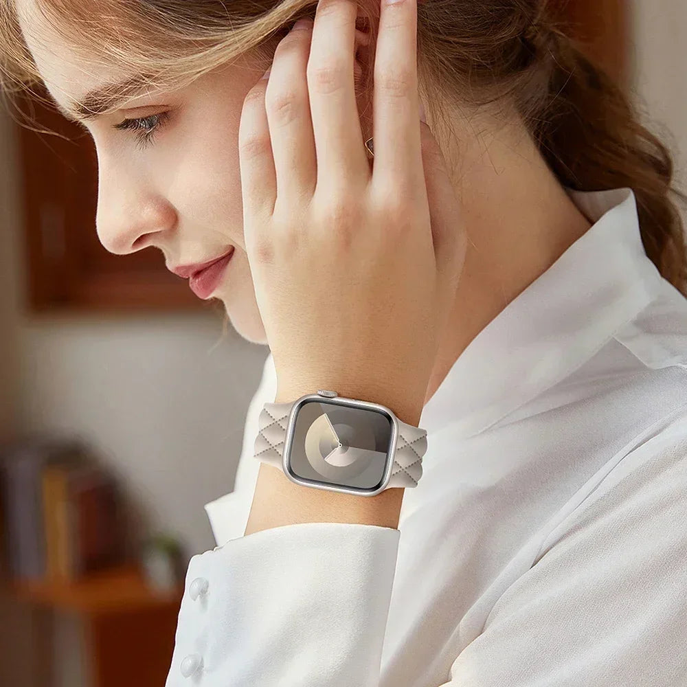 Stylish Engraved Silicone Watch Strap for Apple Watch