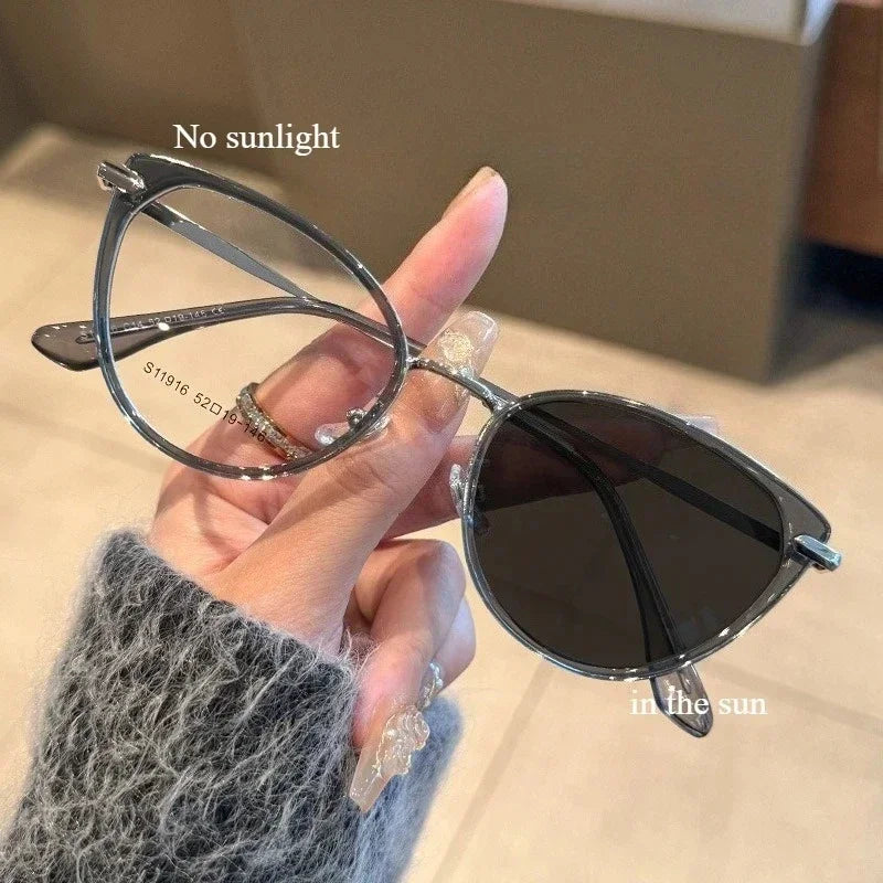 Women's Photochromic Cat's Eye Glasses | UV Protection Eyewear