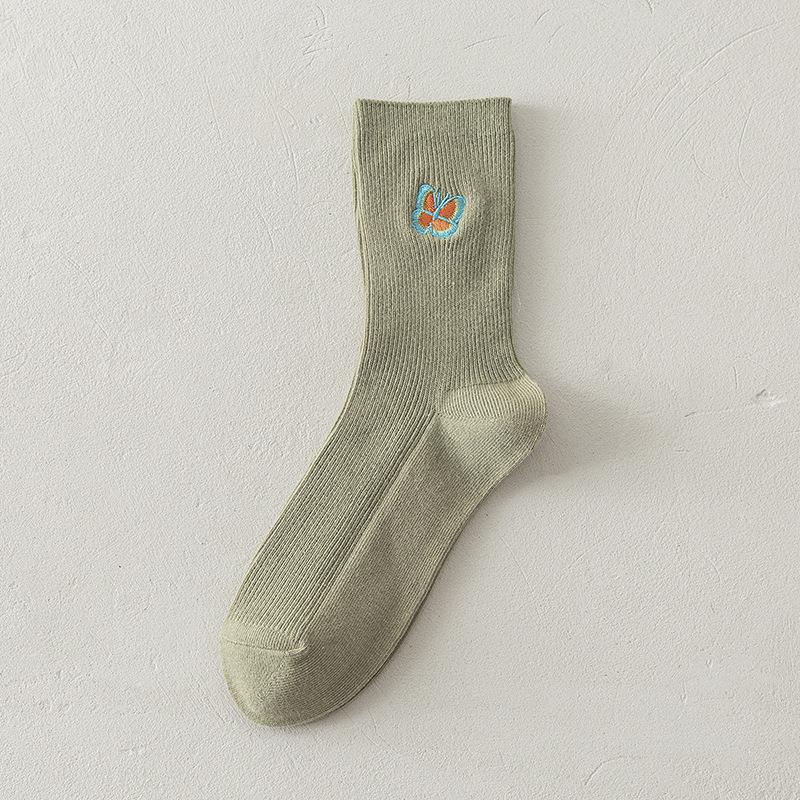 Cute Pink Flower Embroidery Socks for Women | Kawaii Retro Style