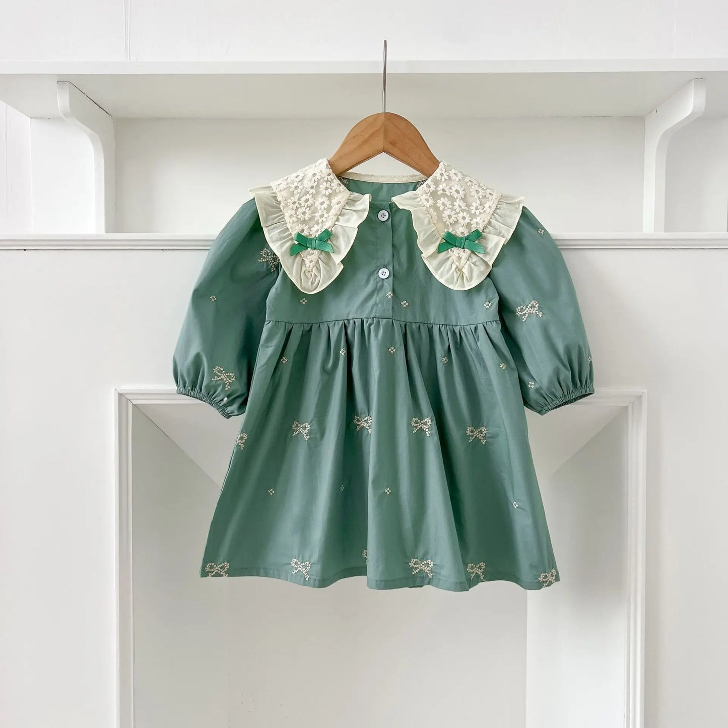 Cute Baby Girls Bow Lace Embroidery Bodysuit & Dress Set