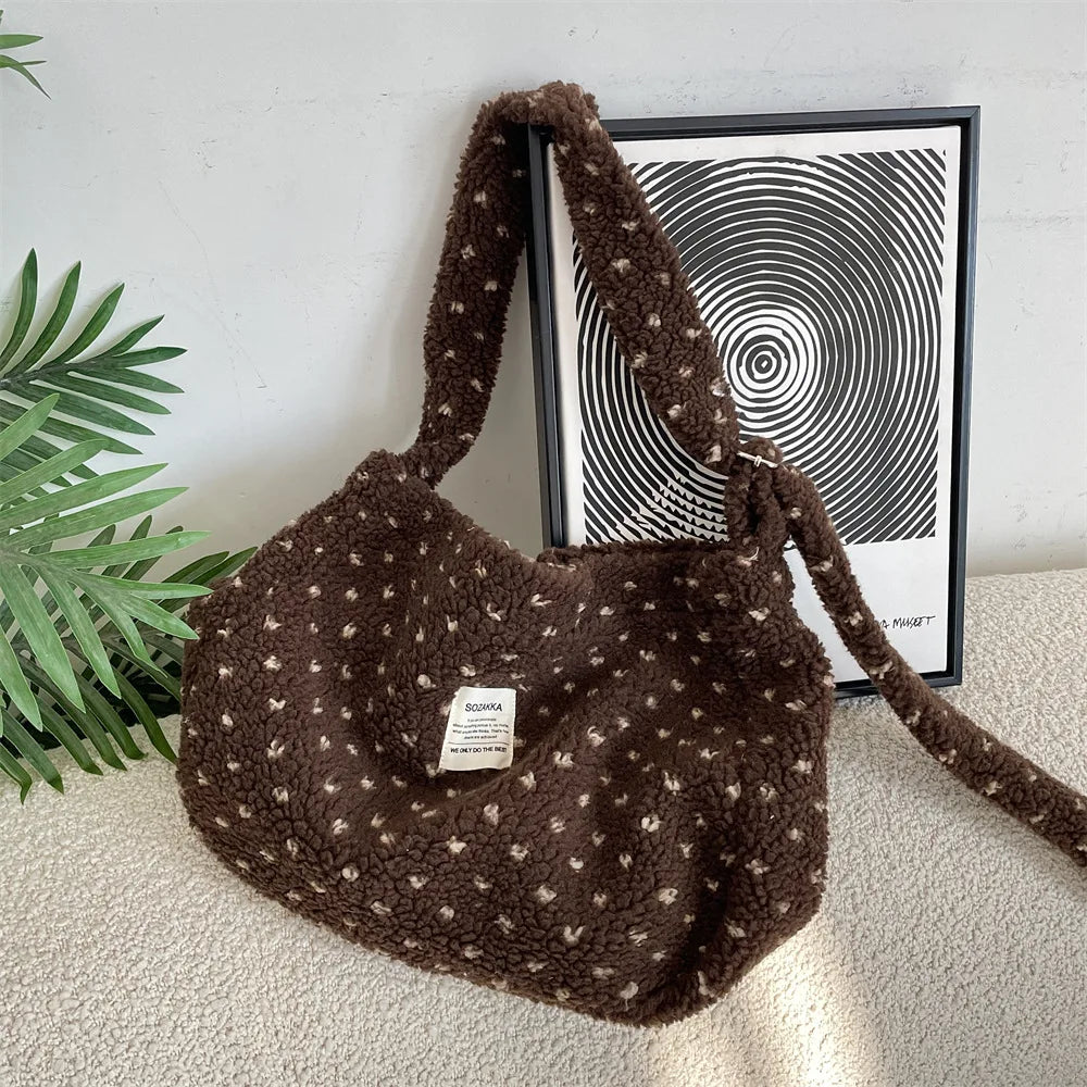 Large Capacity Plush Love Crossbody Bag for Autumn & Winter