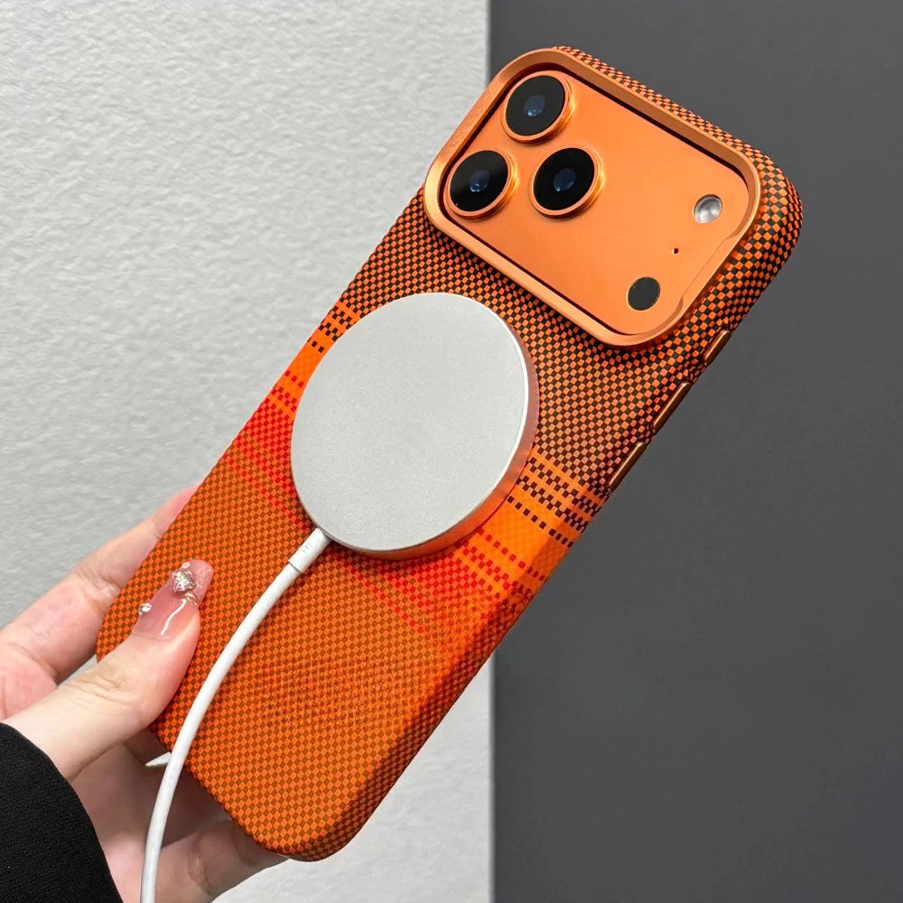 Funda Magnética con Relieve de Carbono y Colores para iPhone 17 Pro Max