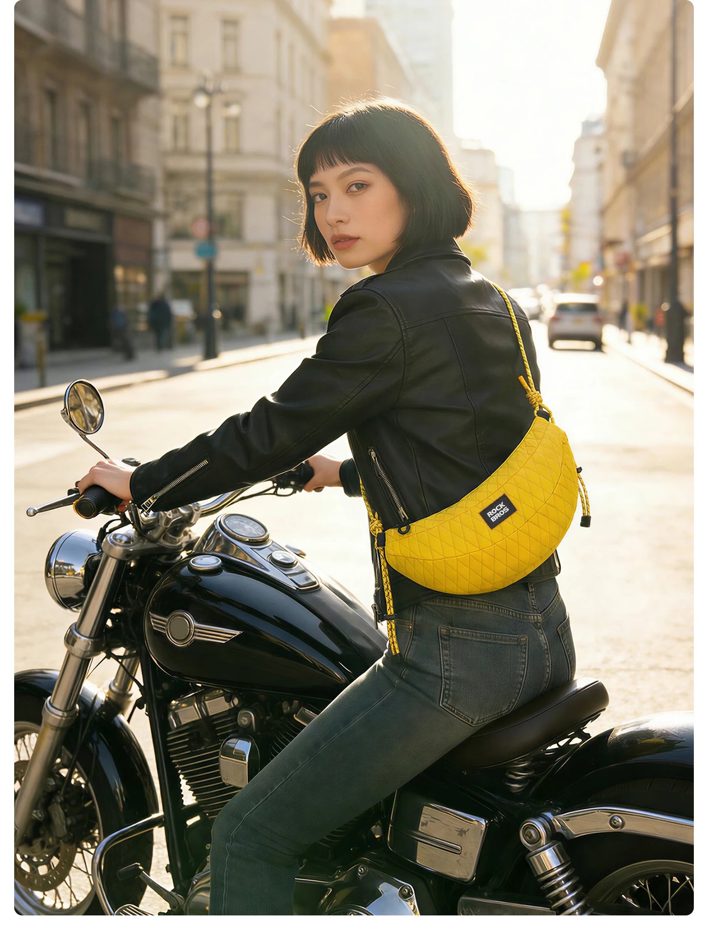 Outdoor Bicycle Bag | 1.8L Banana Shape Bike Bag with Strap