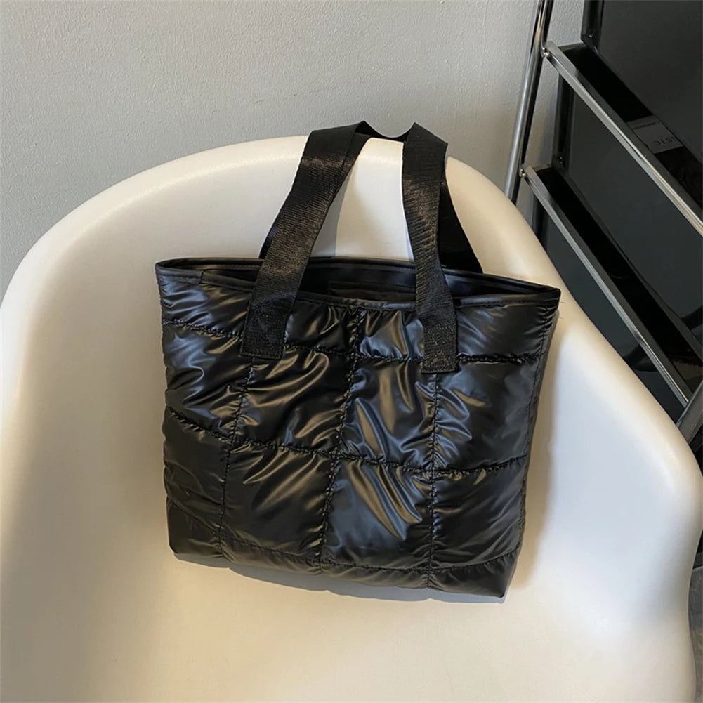 Chic Large Capacity Tote Handbag | Stylish Quilted Shopping Bag