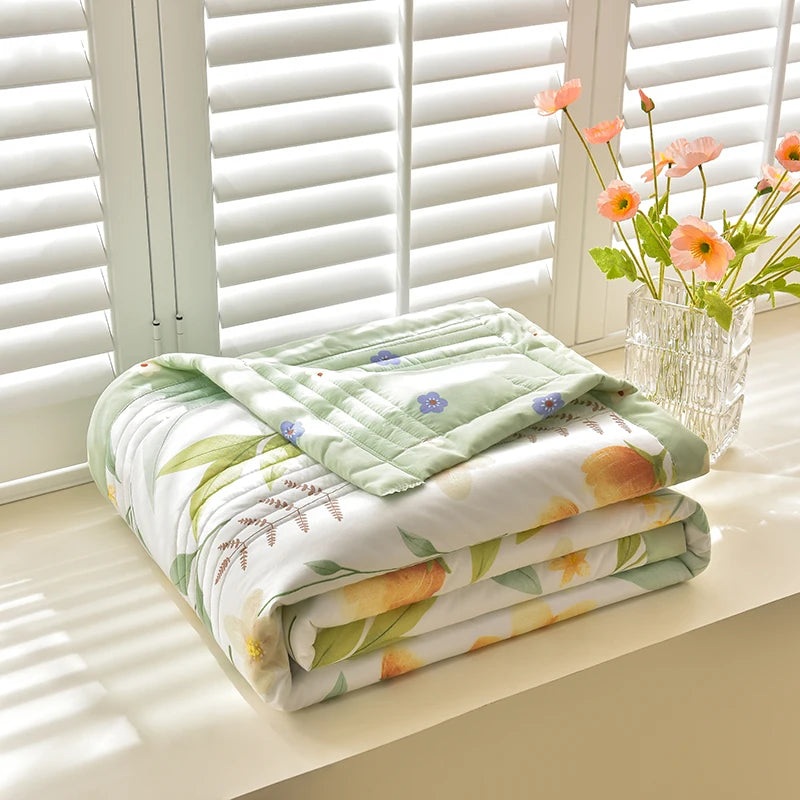 Lightweight Summer Quilt | Soft Microfiber Breathable Bedding
