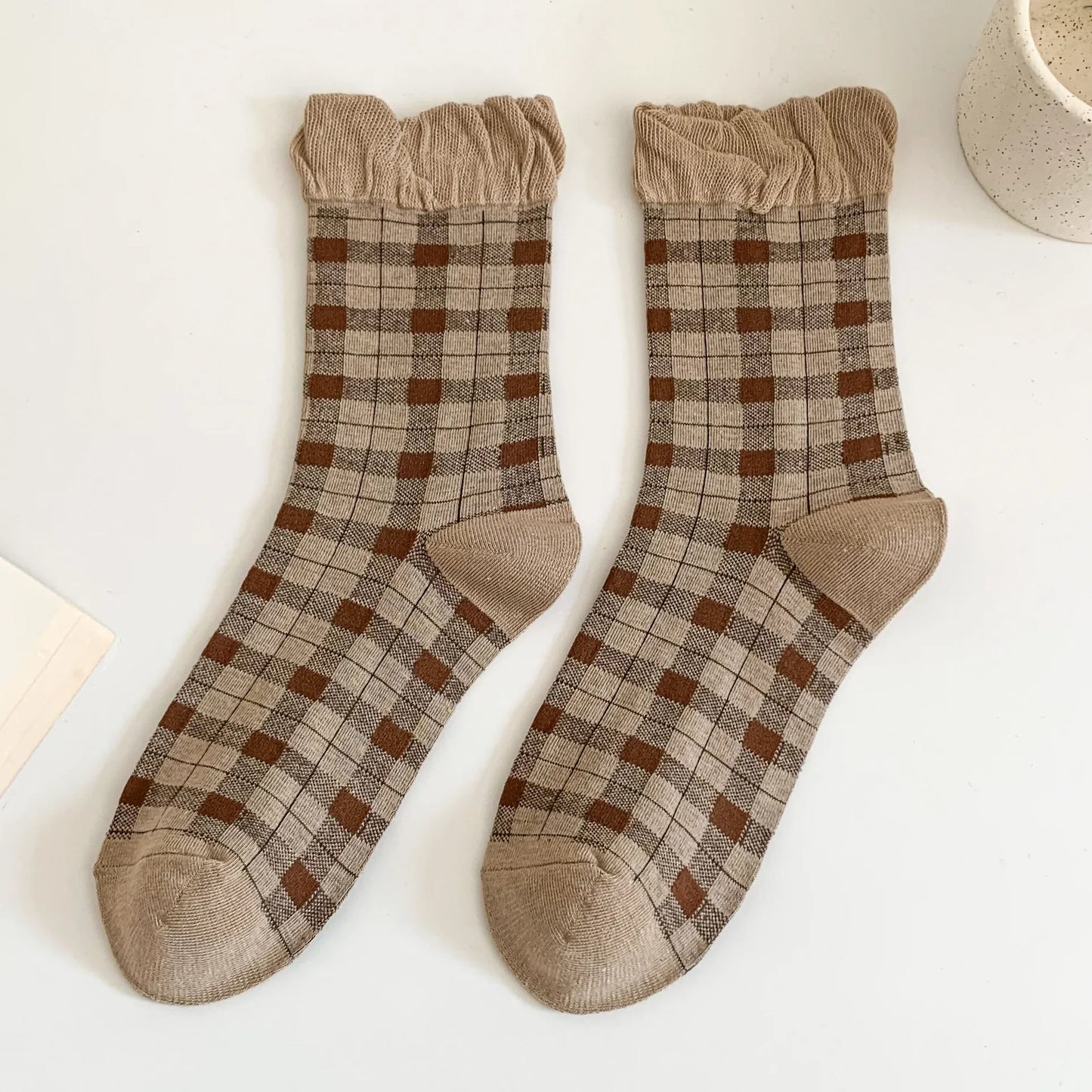 Cute Women's Floral Embroidered Crew Socks | Vintage-Inspired Style