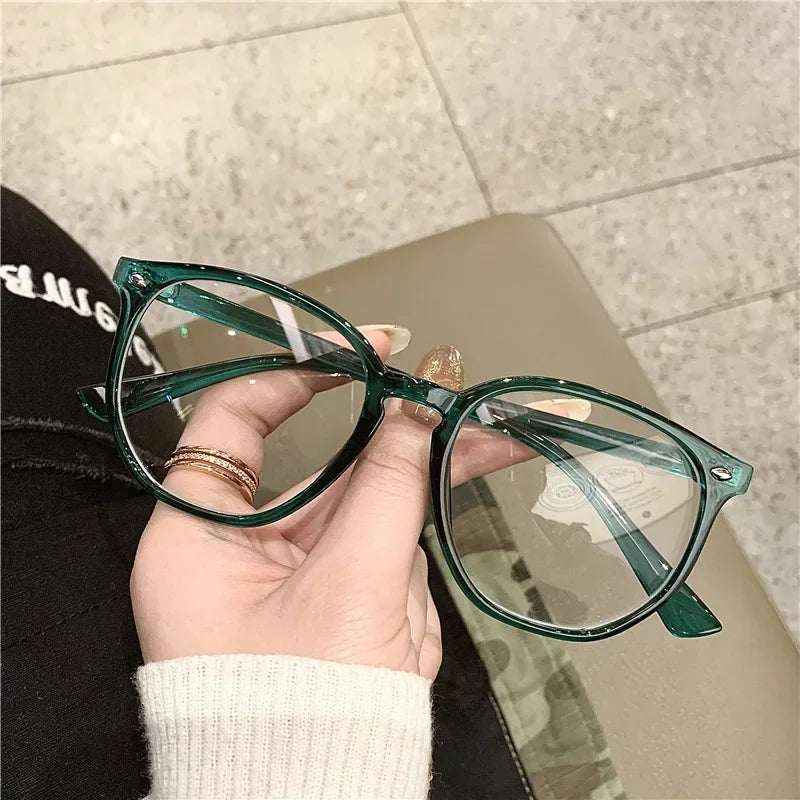 Retro Ultra Light Myopia Glasses | High-Definition Computer Frames