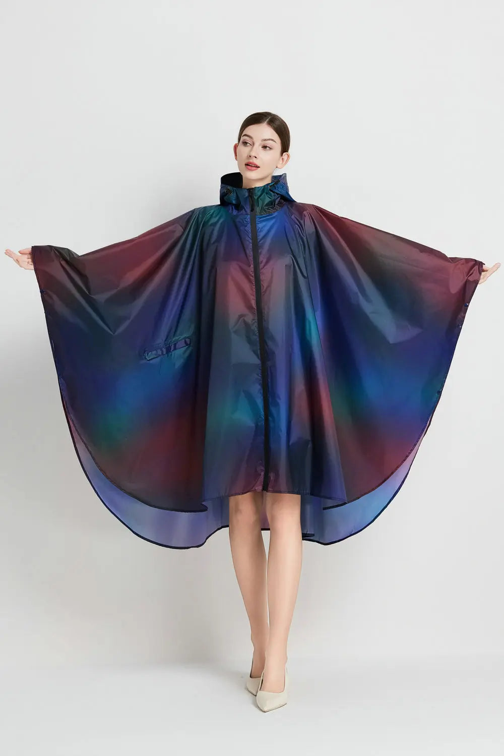 Lightweight Leopard Raincoat for Women | Waterproof Windproof Cloak