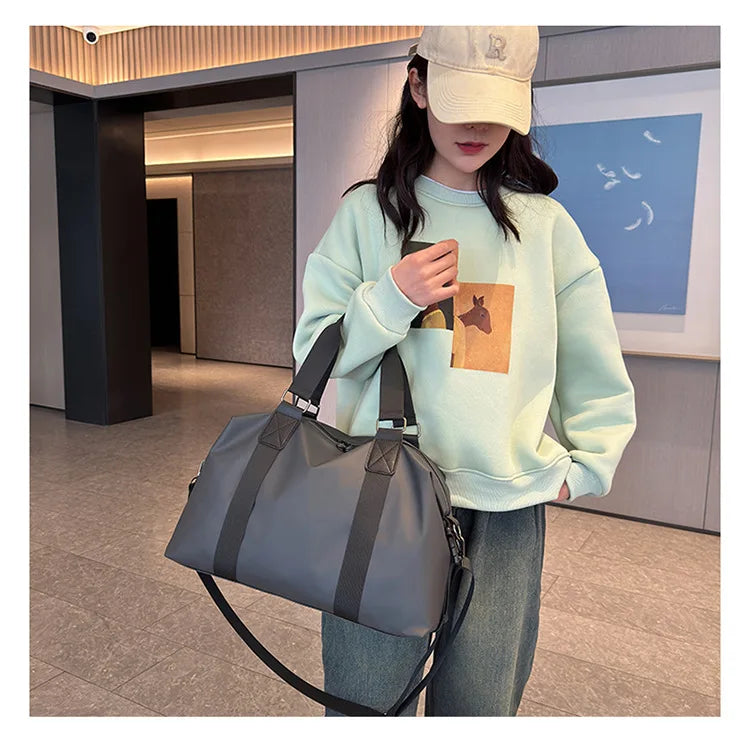 Versatile Waterproof Gym Bag | Women's & Men's Travel Tote