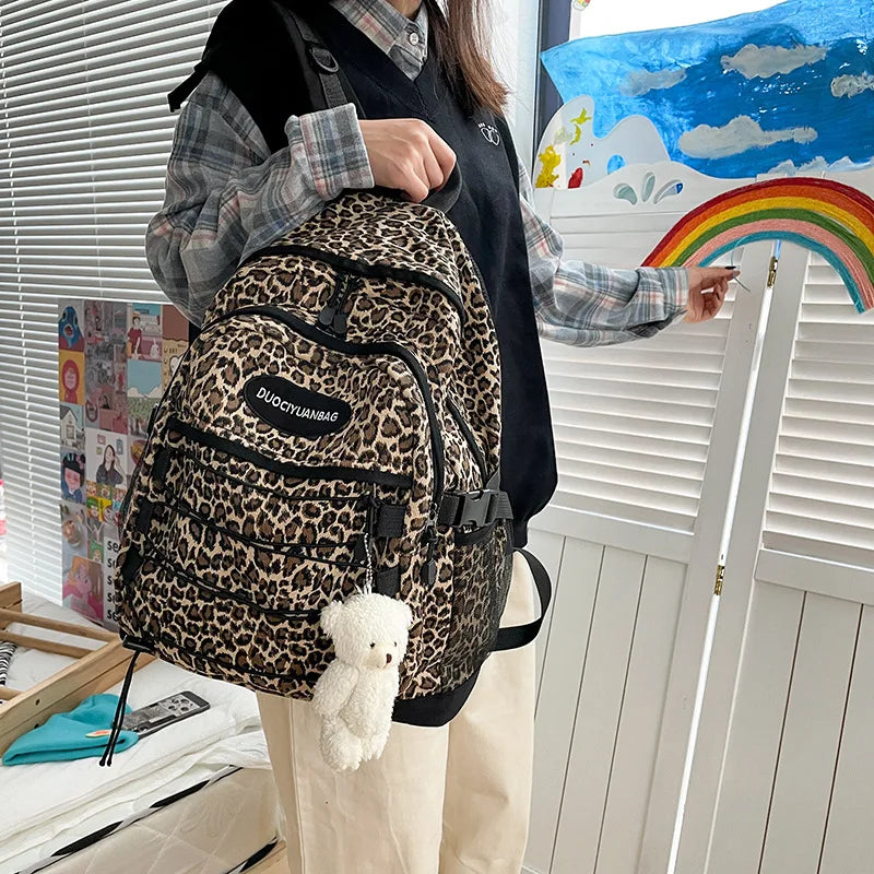 Vintage Leopard Print Backpack, Large Capacity School Bookbag with Side Mesh Pouch, for Students Travel Outdoor Streetwear