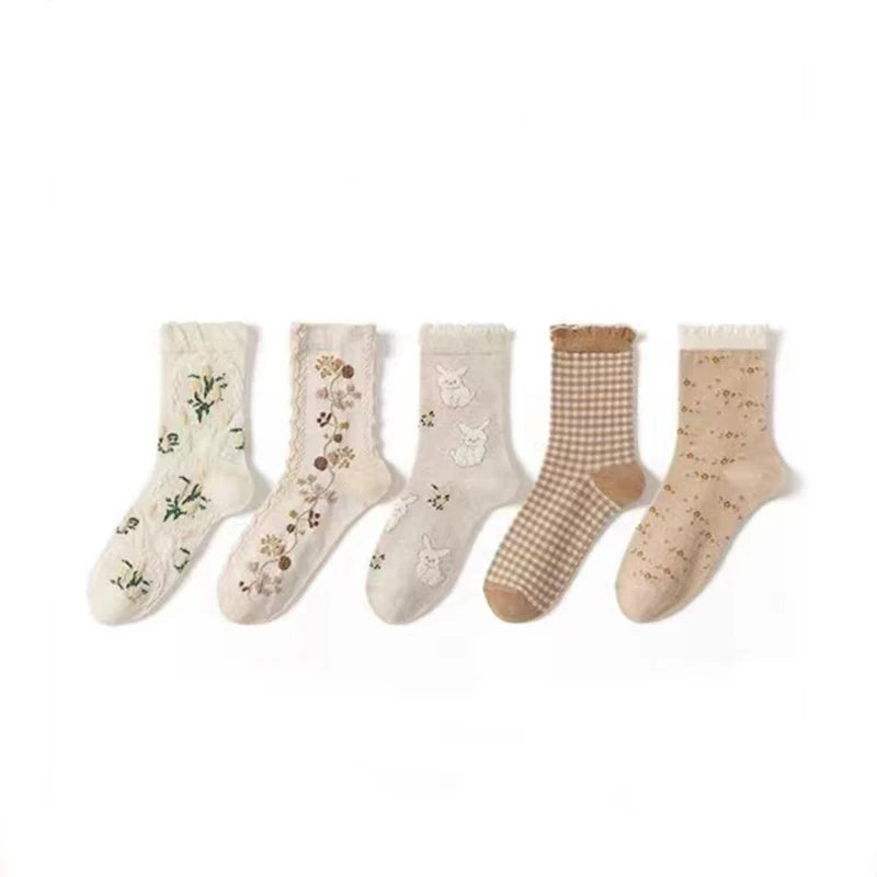 Trendy Women's Retro Art Tubular Socks | Cozy Autumn Essential