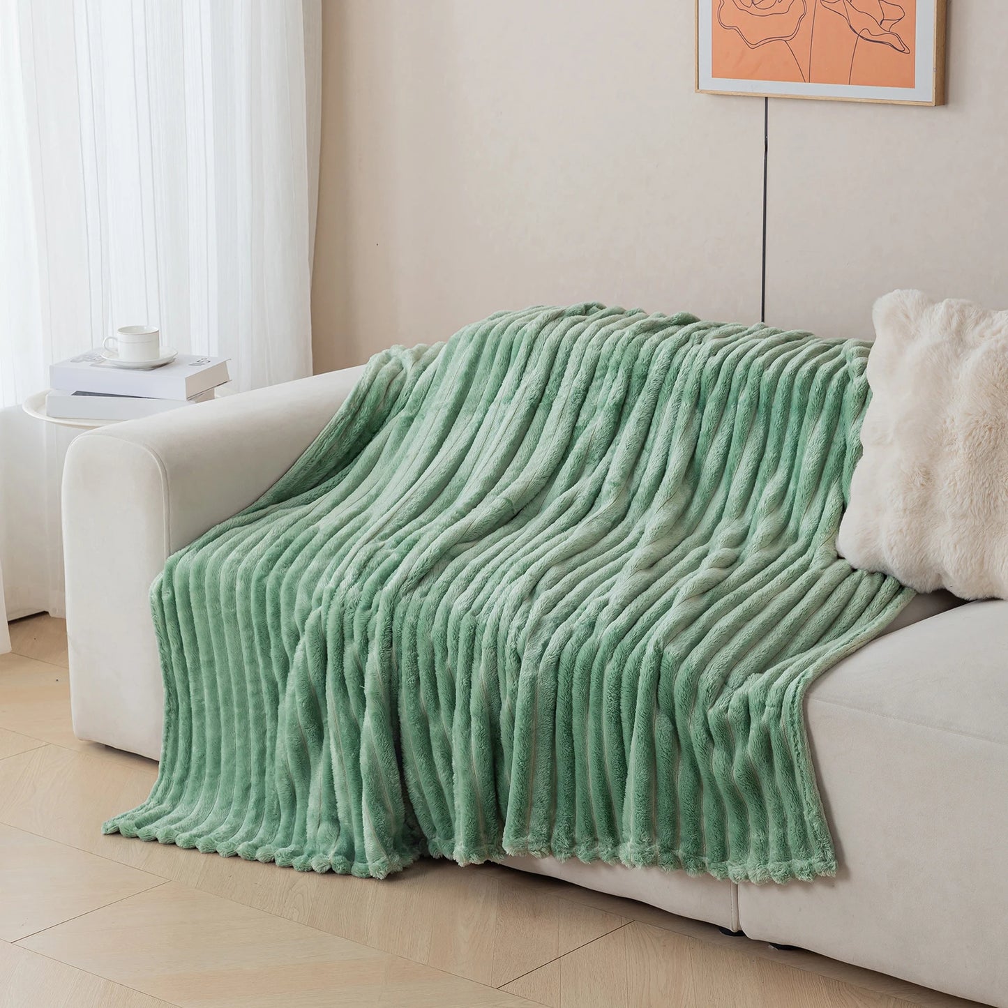 Thick Warm Flannel Blanket | Cozy Fleece Throw for All Seasons