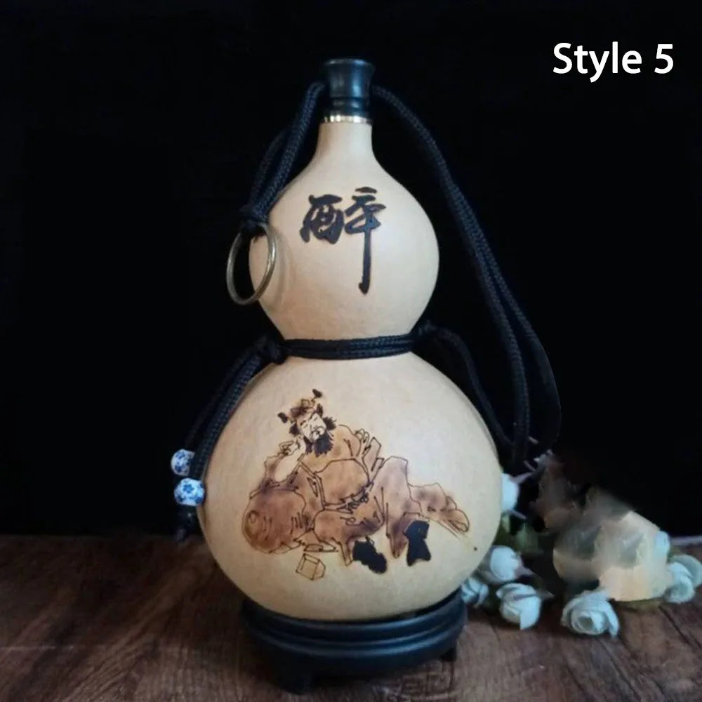 Large Capacity Retro Gourd Water Bottle | Durable & Stylish