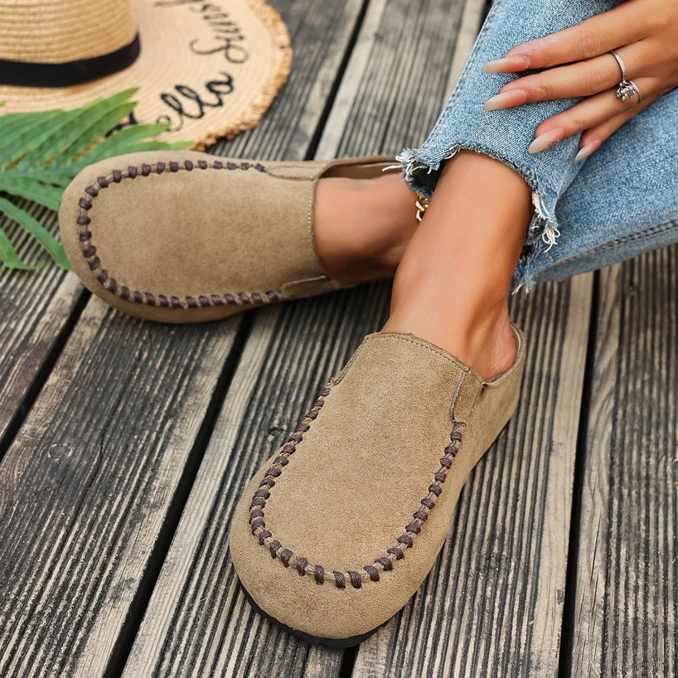 Casual Lightweight Women's Mary Jane Flats | Stylish & Comfortable