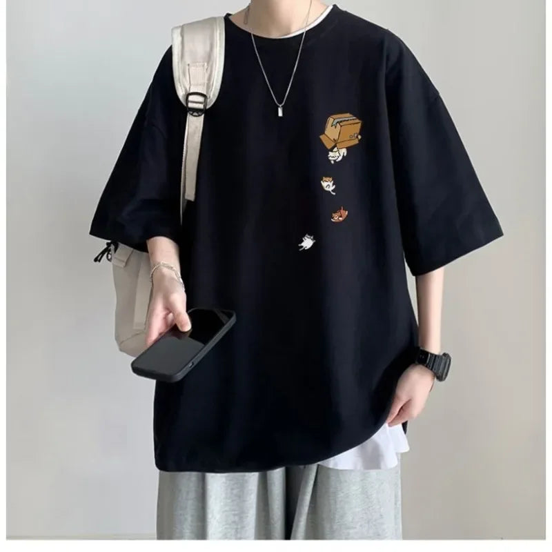 Men's Oversized Vintage Kitten Print Tee | Fashionable Casual Wear