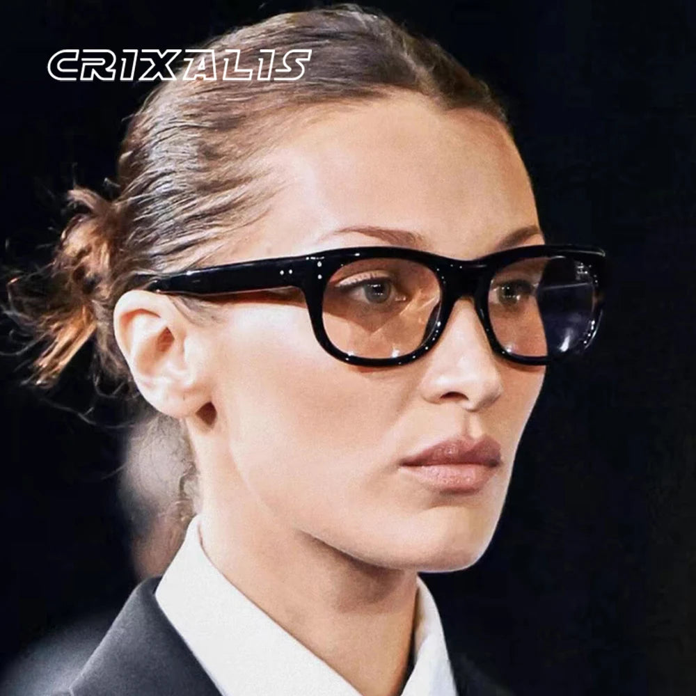 Stylish Women's Multifocal Glasses | Photochromic Prescription Lenses