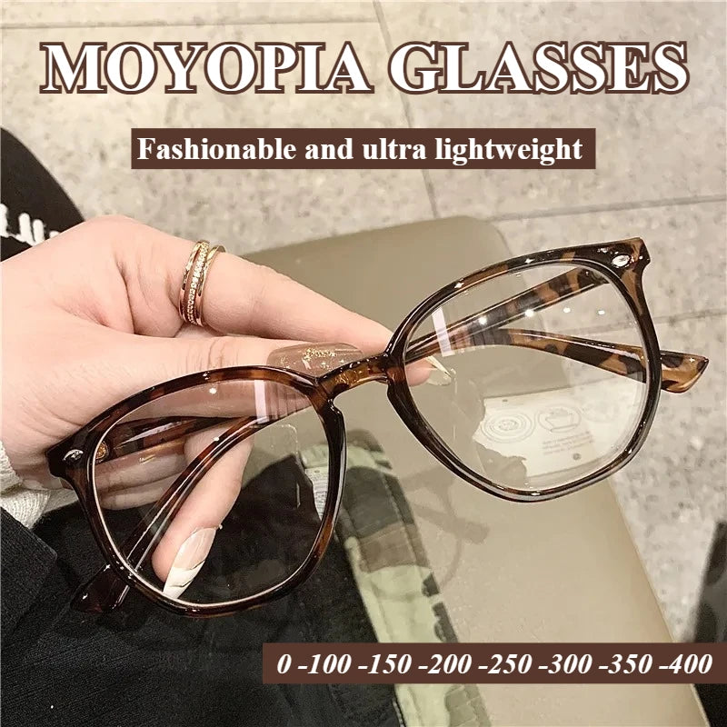 Retro Ultra Light Myopia Glasses | High-Definition Computer Frames