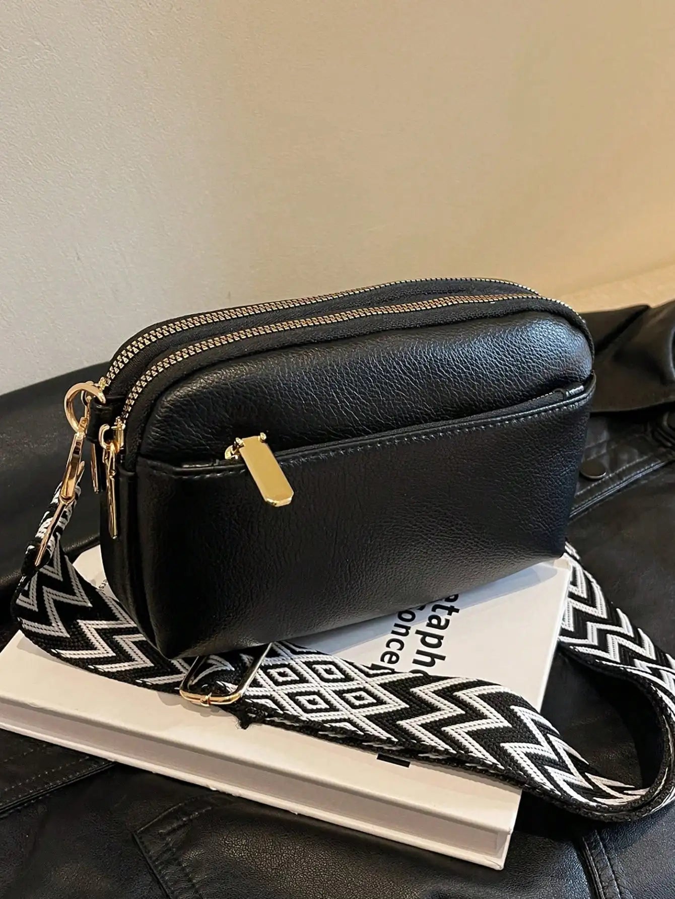 Fashionable Solid Color Crossbody Bag | Stylish PU Shoulder Bag