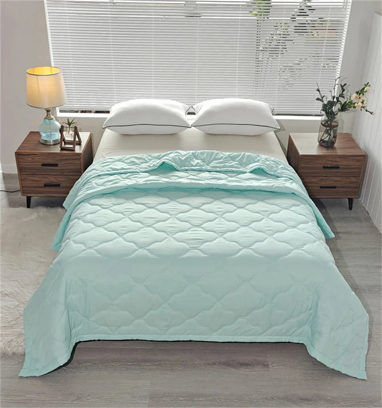 Cool Summer Quilt | Soft, Breathable Air Conditioner Blanket