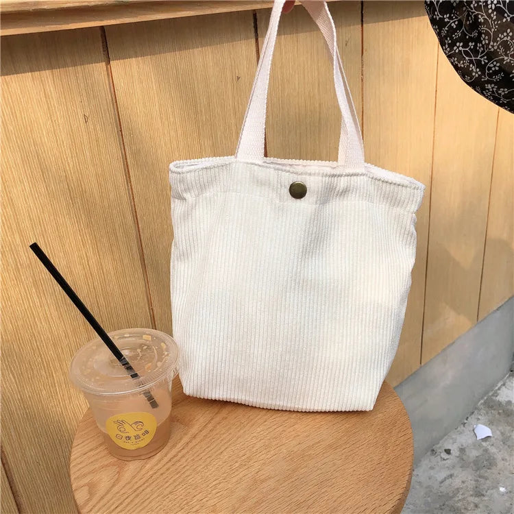 Elegante bolso de mano pequeño de terciopelo para mujer | Un esencial de estilo casual
