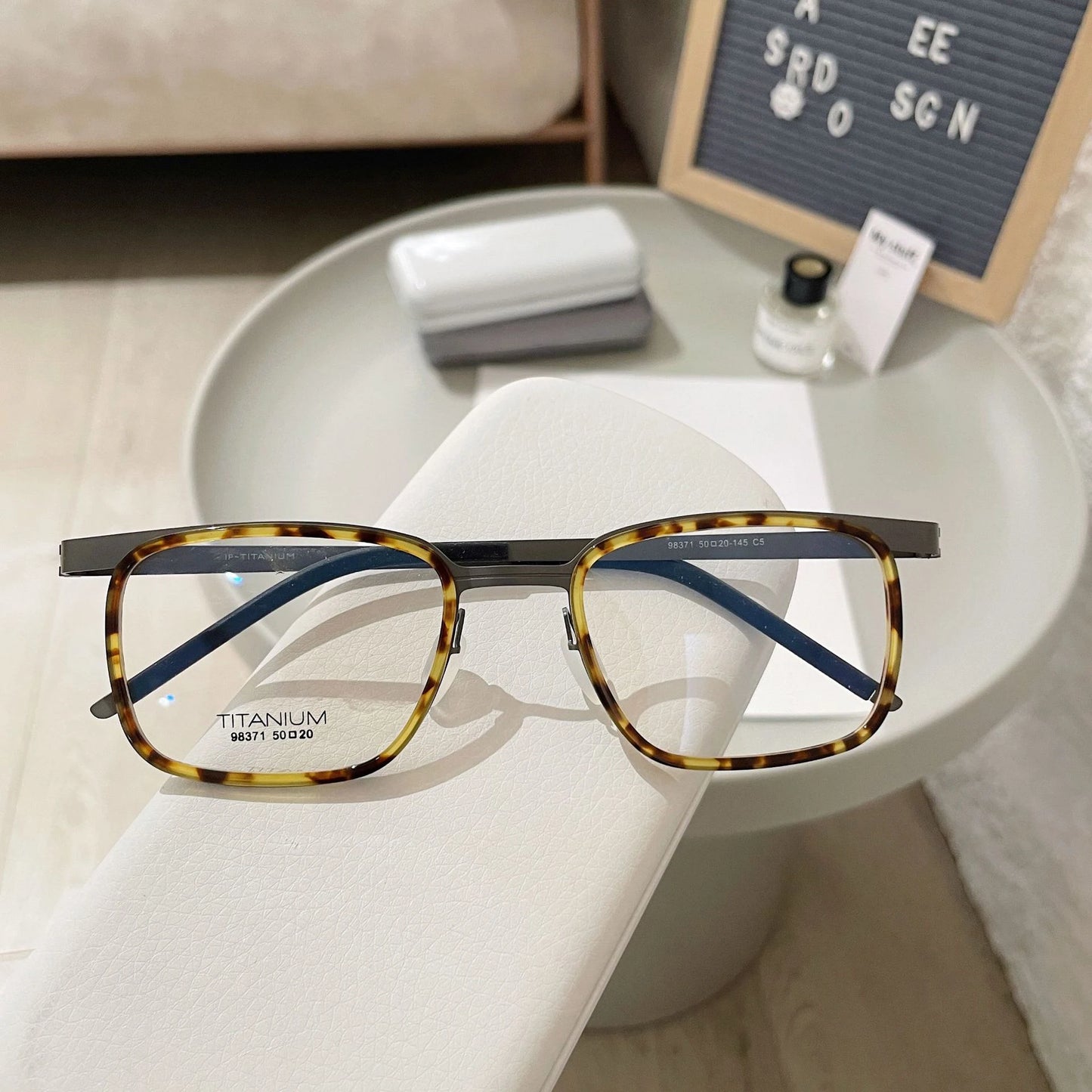 Ultralight Pure Titanium Eyeglasses | Vintage Rectangle Frames