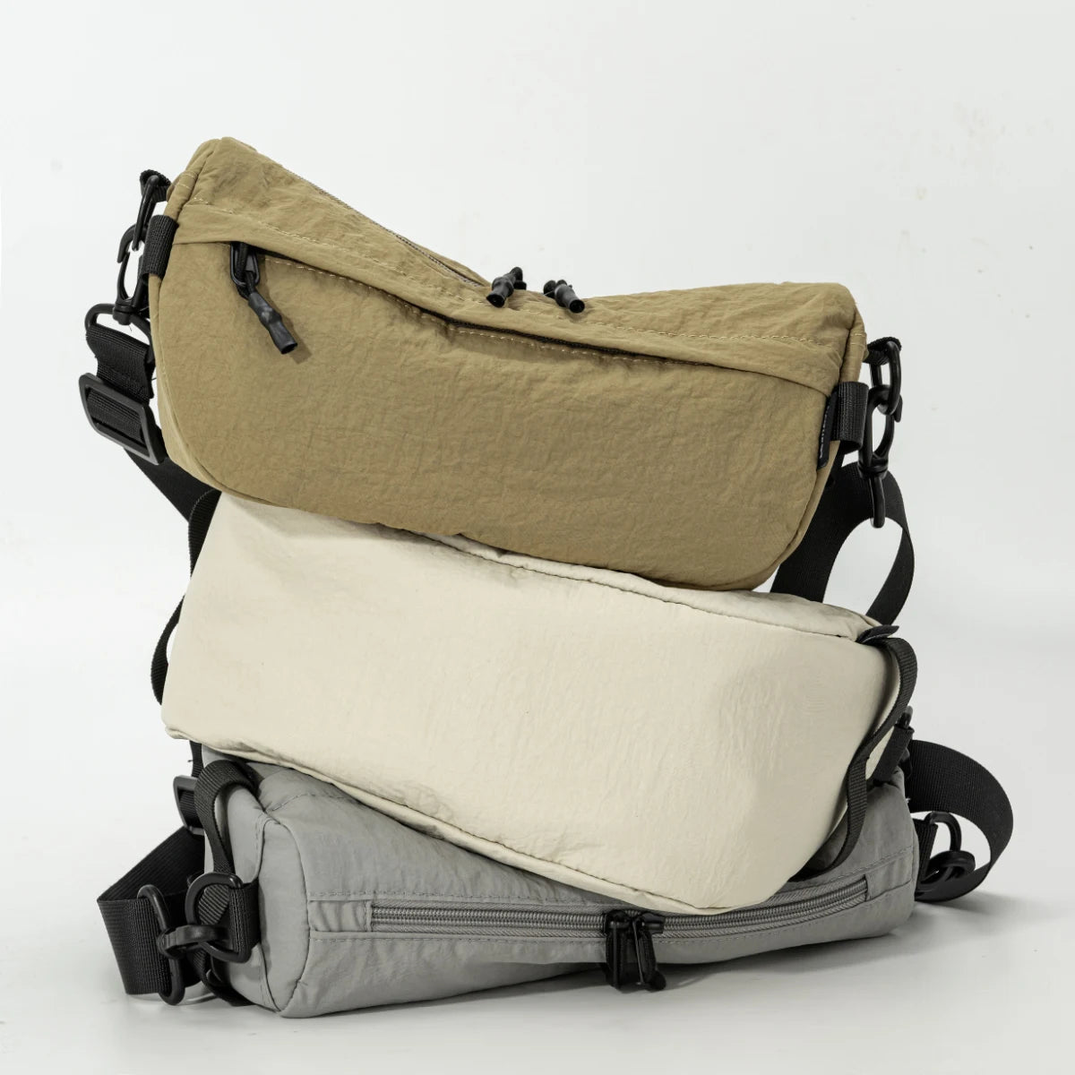 Lightweight Waterproof Nylon Crossbody Bag for Casual Adventures