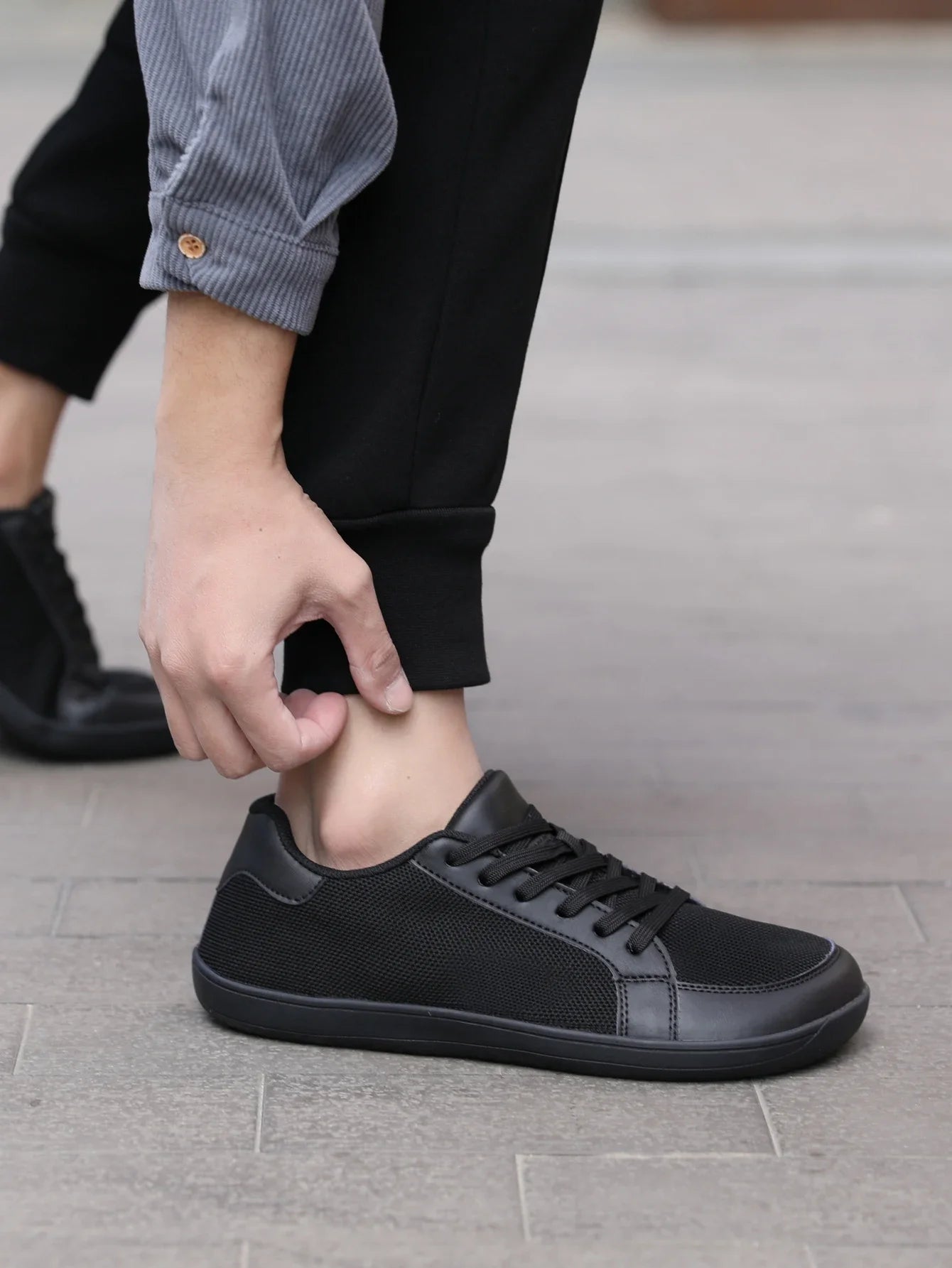 Men's Barefoot Wide Toe Box Walking Shoes Extra Width Minimalist Shoes Breathable Zero Drop Comfortable Shoes Fashion Sneakers